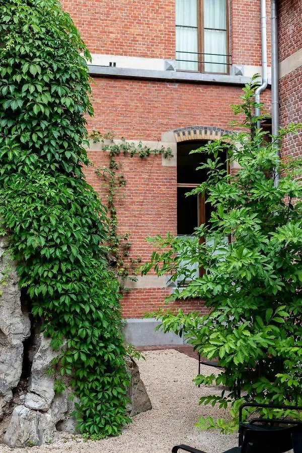 August Hotell Antwerpen 4*,